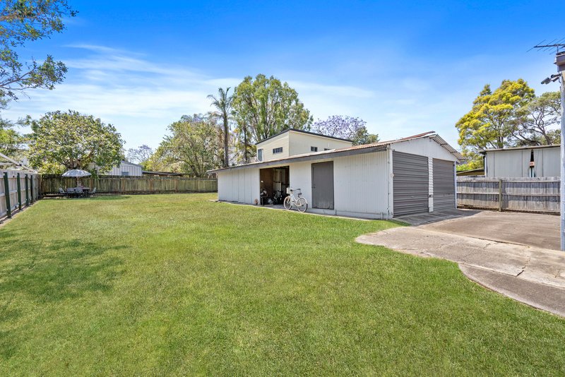 Photo - 15 Joyce Street, Coopers Plains QLD 4108 - Image 3