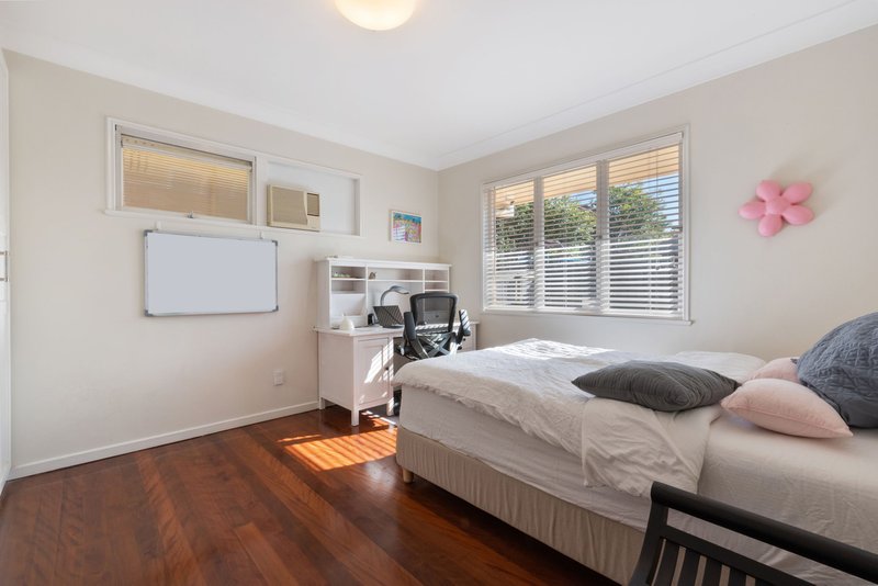 Photo - 15 Joywood Street, Tarragindi QLD 4121 - Image 8