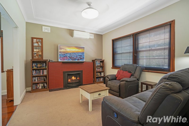 Photo - 15 Jubilee Street, East Maitland NSW 2323 - Image 6