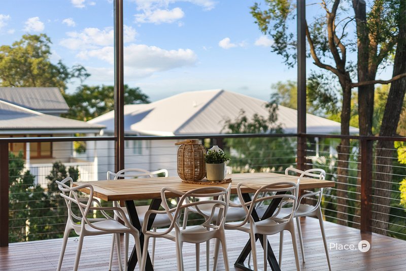Photo - 15 June Street, Mitchelton QLD 4053 - Image 11