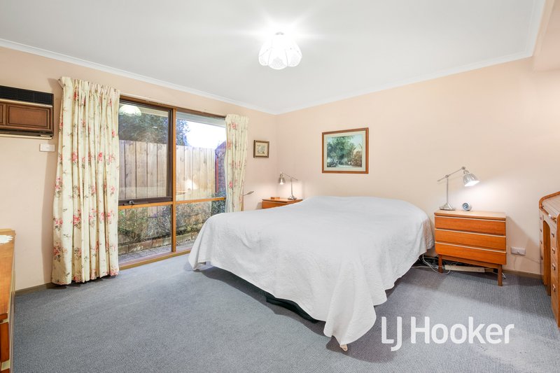 Photo - 15 Justin Circuit, Hampton Park VIC 3976 - Image 7