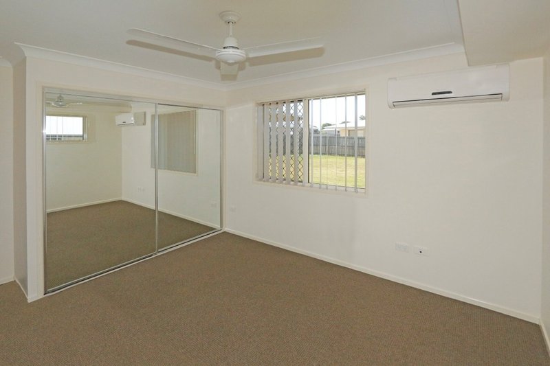 Photo - 15 Justin Street, Gracemere QLD 4702 - Image 9