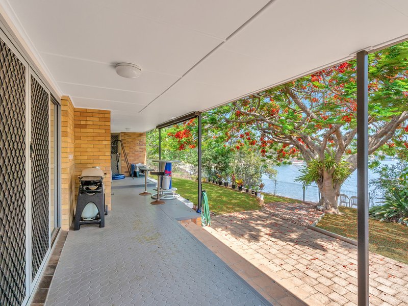 Photo - 15 Kalimna Drive, Broadbeach Waters QLD 4218 - Image 7