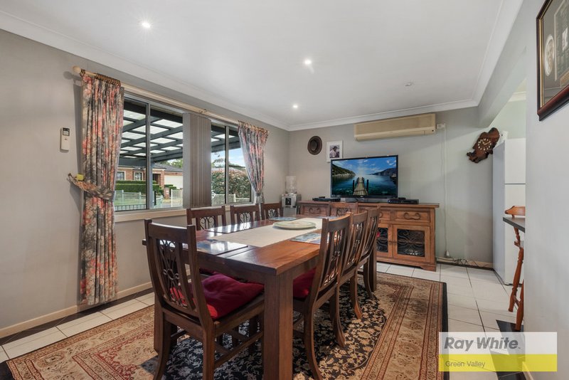 Photo - 15 Kaluga Street, Busby NSW 2168 - Image 6