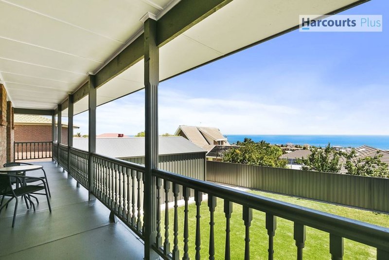 Photo - 15 Kanowna Street, Hallett Cove SA 5158 - Image 19