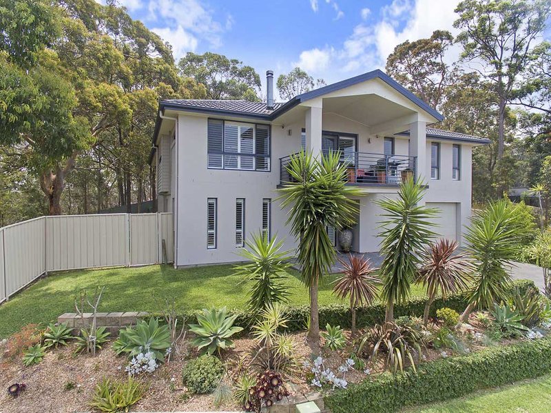 15 Karina Place, Bolton Point NSW 2283