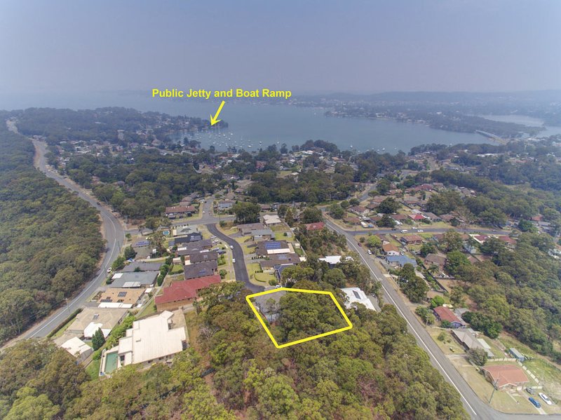 Photo - 15 Karina Place, Bolton Point NSW 2283 - Image 4