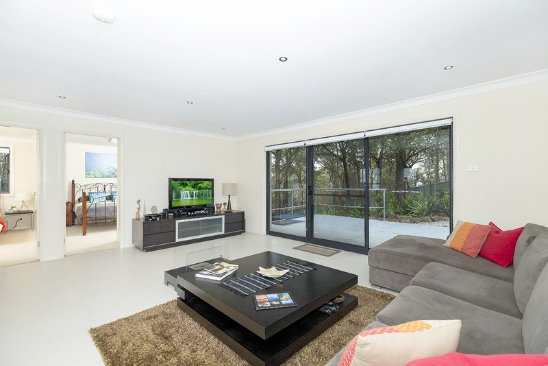 Photo - 15 Karina Place, Bolton Point NSW 2283 - Image 7