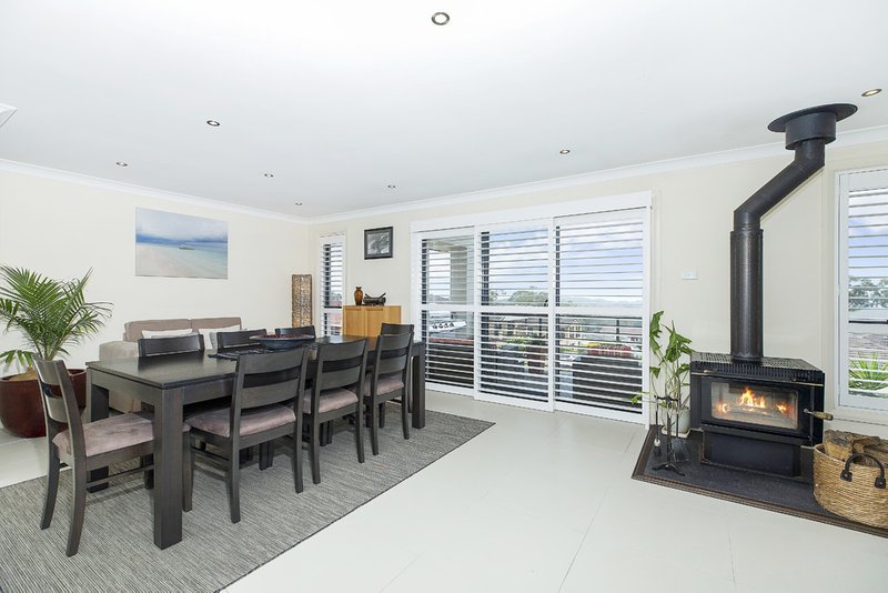 Photo - 15 Karina Place, Bolton Point NSW 2283 - Image 8