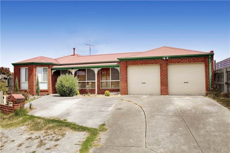 15 Karlovac Court, Bell Park VIC 3215