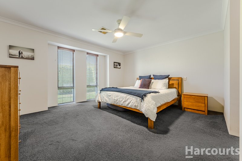 Photo - 15 Karon Vista, Halls Head WA 6210 - Image 7