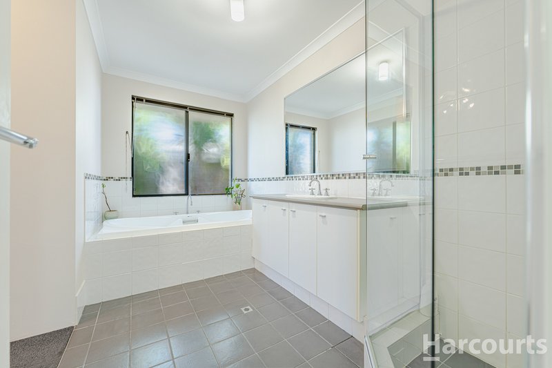 Photo - 15 Karon Vista, Halls Head WA 6210 - Image 8