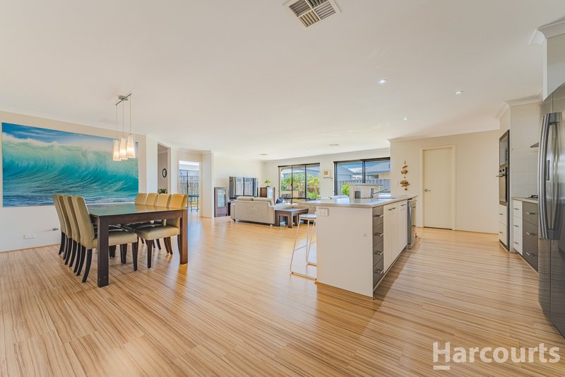 Photo - 15 Karon Vista, Halls Head WA 6210 - Image 10