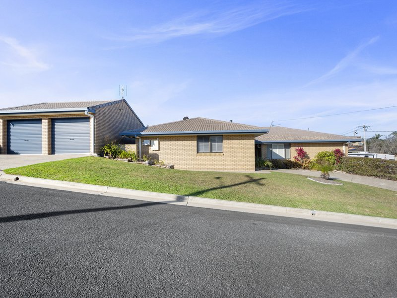 Photo - 15 Karuah Ave , Coffs Harbour NSW 2450 - Image 3