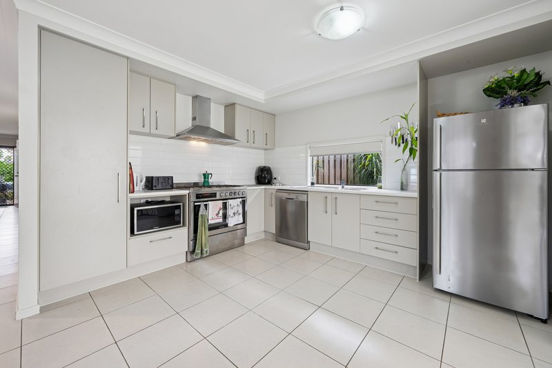 Photo - 15 Katherine Street, Fitzgibbon QLD 4018 - Image 8