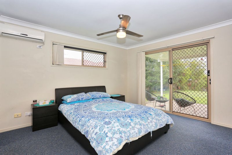 Photo - 15 Keeley Street, Morayfield QLD 4506 - Image 4