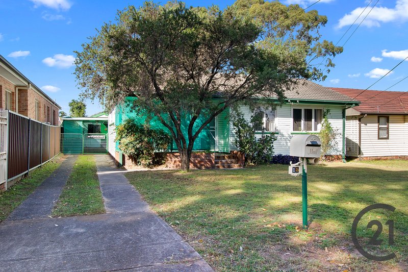 15 Kendee Street, Sadleir NSW 2168