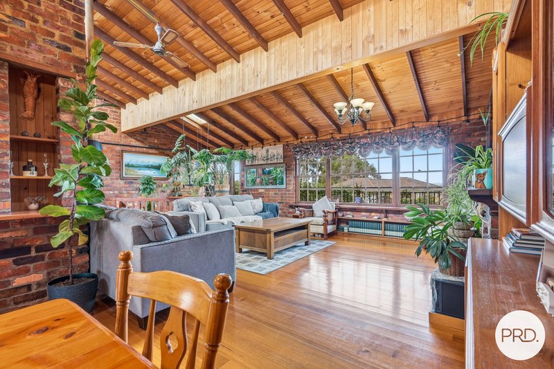 Photo - 15 Kiama Place, Blackmans Bay TAS 7052 - Image 8