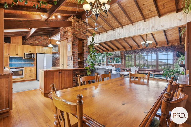 Photo - 15 Kiama Place, Blackmans Bay TAS 7052 - Image 11