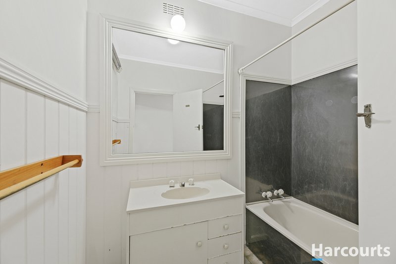 Photo - 15 King Street, Warragul VIC 3820 - Image 6