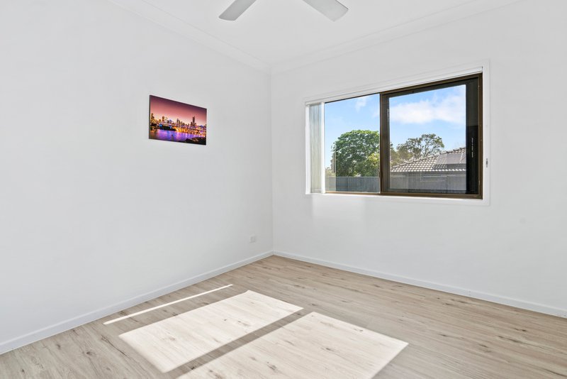 Photo - 15 Kinsella Street, Belmont QLD 4153 - Image 9