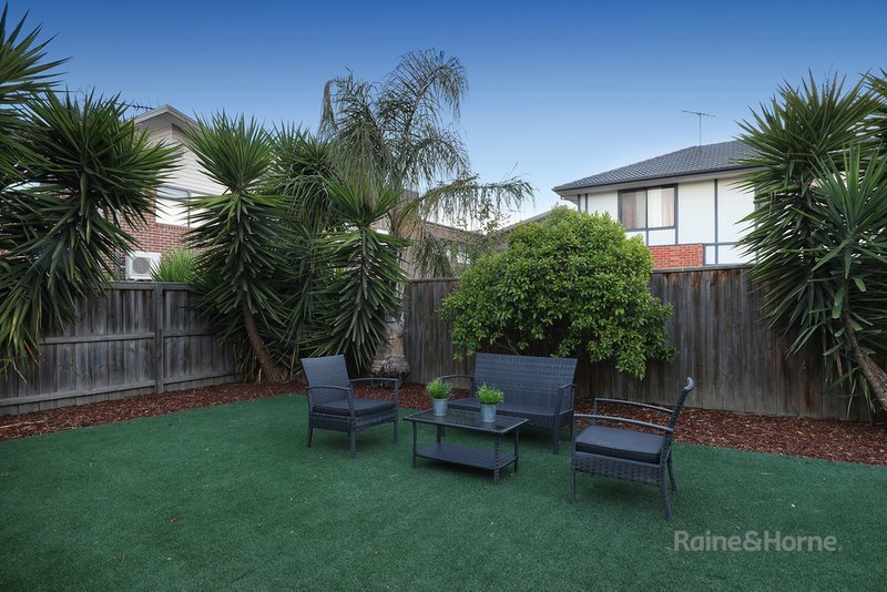 Photo - 15 Kirkwood Avenue, Epping VIC 3076 - Image 10