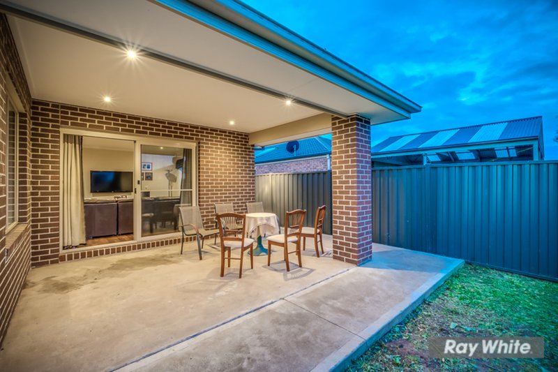 Photo - 15 Kirrama Street, Tarneit VIC 3029 - Image 13