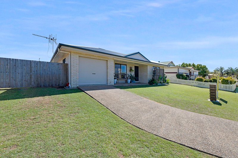 Photo - 15 Kookaburra Street, Bundaberg North QLD 4670 - Image 4