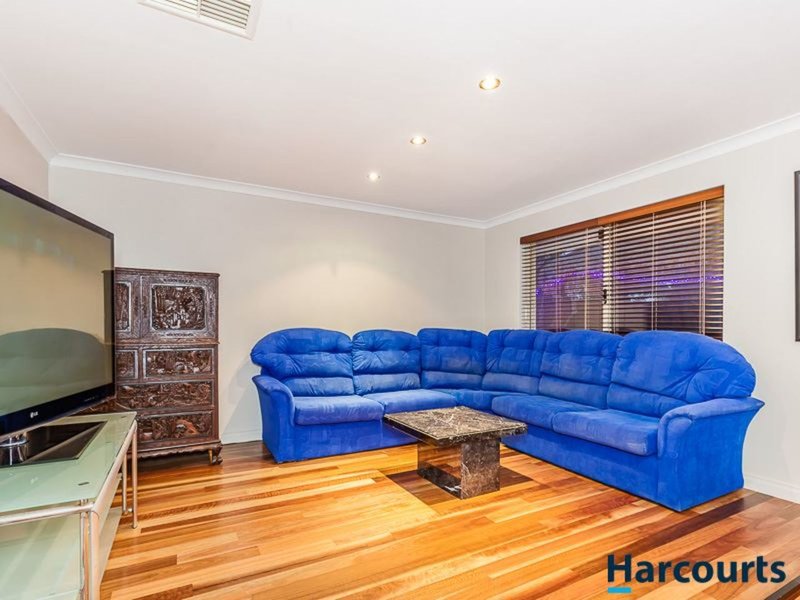 Photo - 15 Kooringa Place, Currambine WA 6028 - Image 14