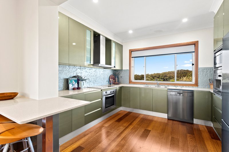 Photo - 15 Korrongulla Crescent, Primbee NSW 2502 - Image 2