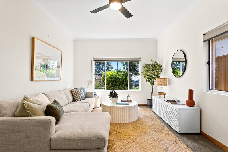 Photo - 15 Korrongulla Crescent, Primbee NSW 2502 - Image 6