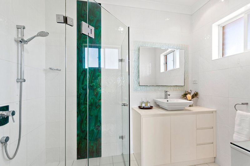 Photo - 15 Korrongulla Crescent, Primbee NSW 2502 - Image 11