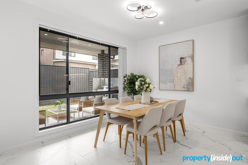 Photo - 15 Kranji Street, Box Hill NSW 2765 - Image 5