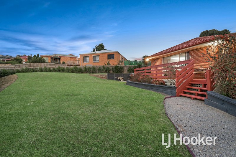 Photo - 15 Kristina Court, Pakenham VIC 3810 - Image 16