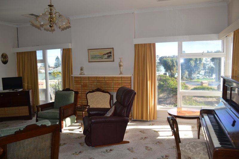 Photo - 15 Kuhn Terrace, Port Victoria SA 5573 - Image 6