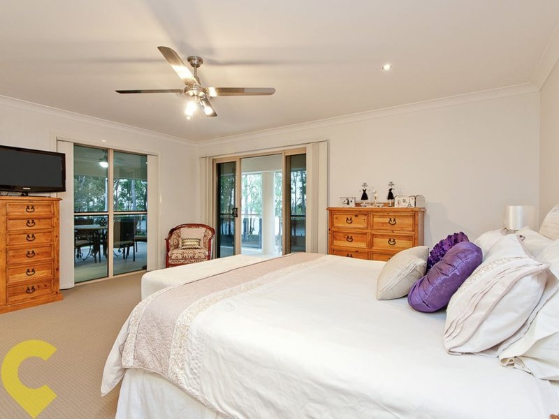 Photo - 15 Lachlan Street, Murrumba Downs QLD 4503 - Image 9