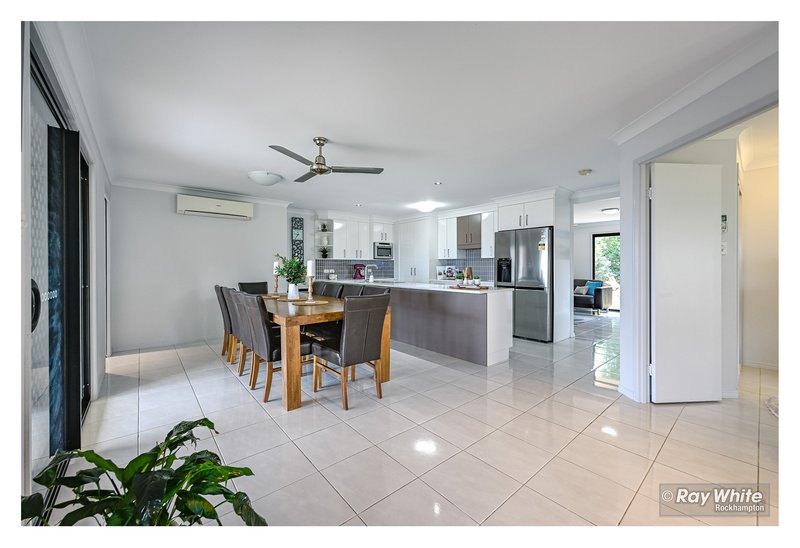Photo - 15 Laird Avenue, Norman Gardens QLD 4701 - Image