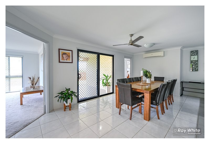 Photo - 15 Laird Avenue, Norman Gardens QLD 4701 - Image 18