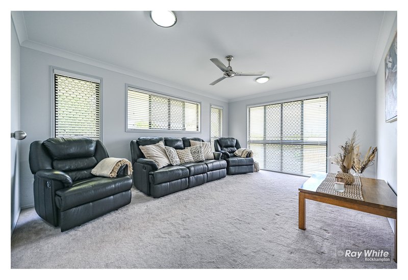 Photo - 15 Laird Avenue, Norman Gardens QLD 4701 - Image 19