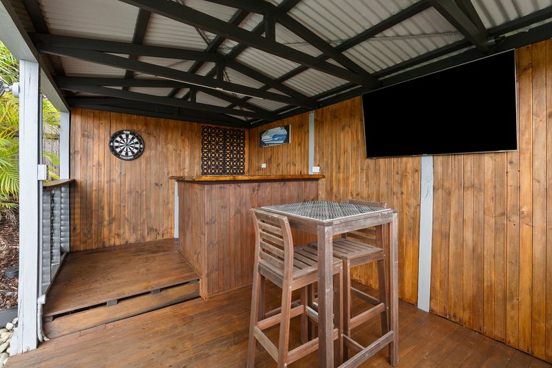 Photo - 15 Lakeview Parade, Tweed Heads South NSW 2486 - Image 21