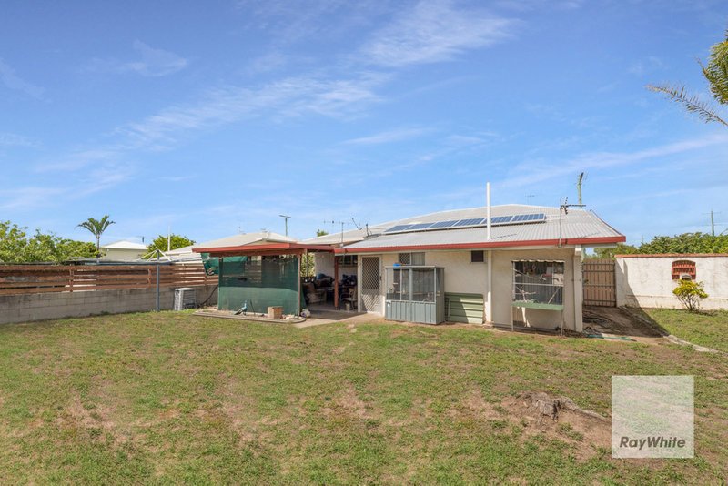 Photo - 15 Lamb Street, Walkervale QLD 4670 - Image 15