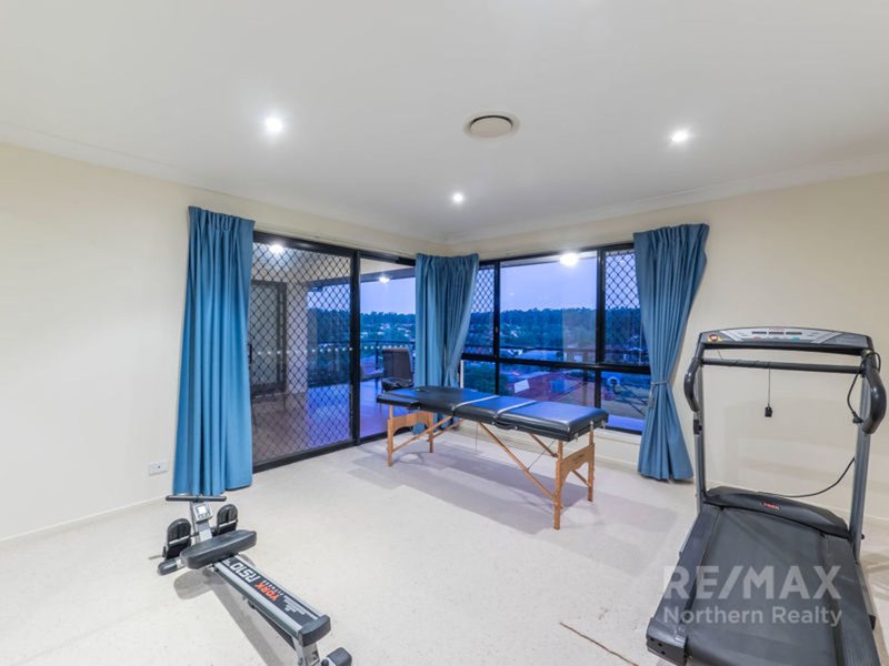 Photo - 15 Lambertia Court, Albany Creek QLD 4035 - Image 23