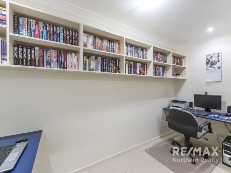 Photo - 15 Lambertia Court, Albany Creek QLD 4035 - Image 26