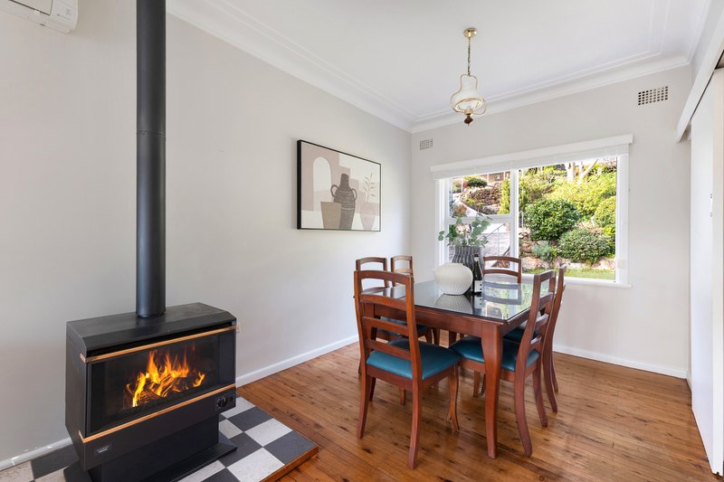 Photo - 15 Landra Avenue, Mount Colah NSW 2079 - Image 5