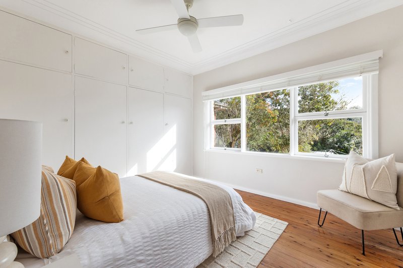 Photo - 15 Landra Avenue, Mount Colah NSW 2079 - Image 6