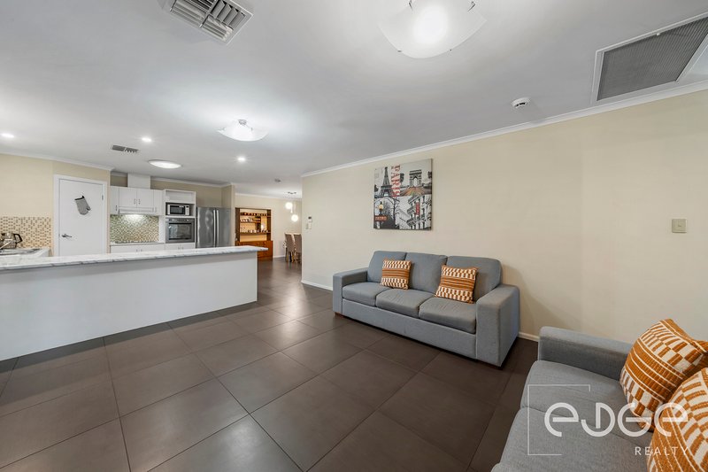 Photo - 15 Landseer Place, Hillbank SA 5112 - Image 9