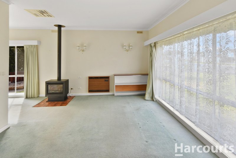 Photo - 15 Landy Street, Horsham VIC 3400 - Image 4