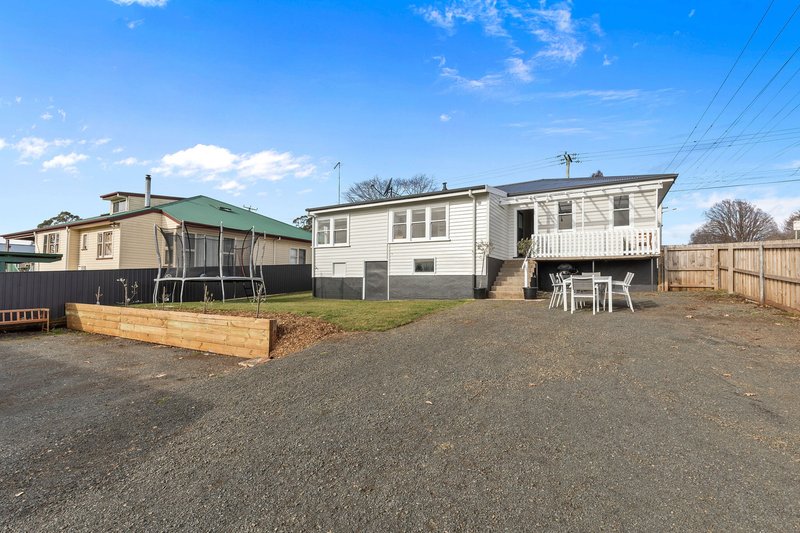 Photo - 15 Lansdowne Place, Deloraine TAS 7304 - Image 26