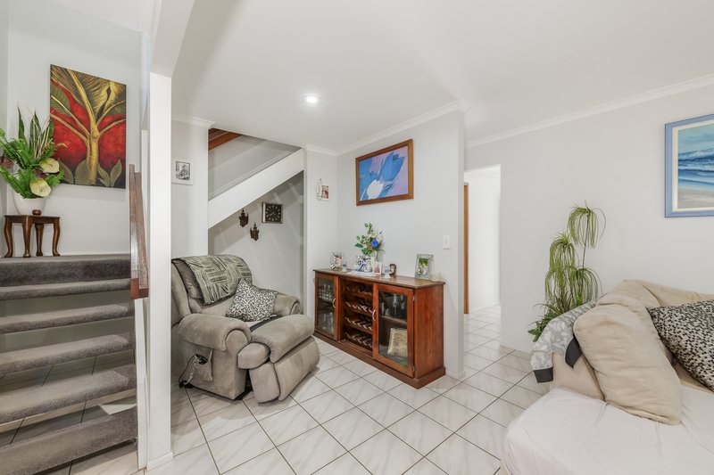 Photo - 15 Lassig Street, Moore Park Beach QLD 4670 - Image 8