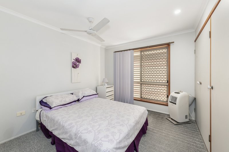 Photo - 15 Lassig Street, Moore Park Beach QLD 4670 - Image 12